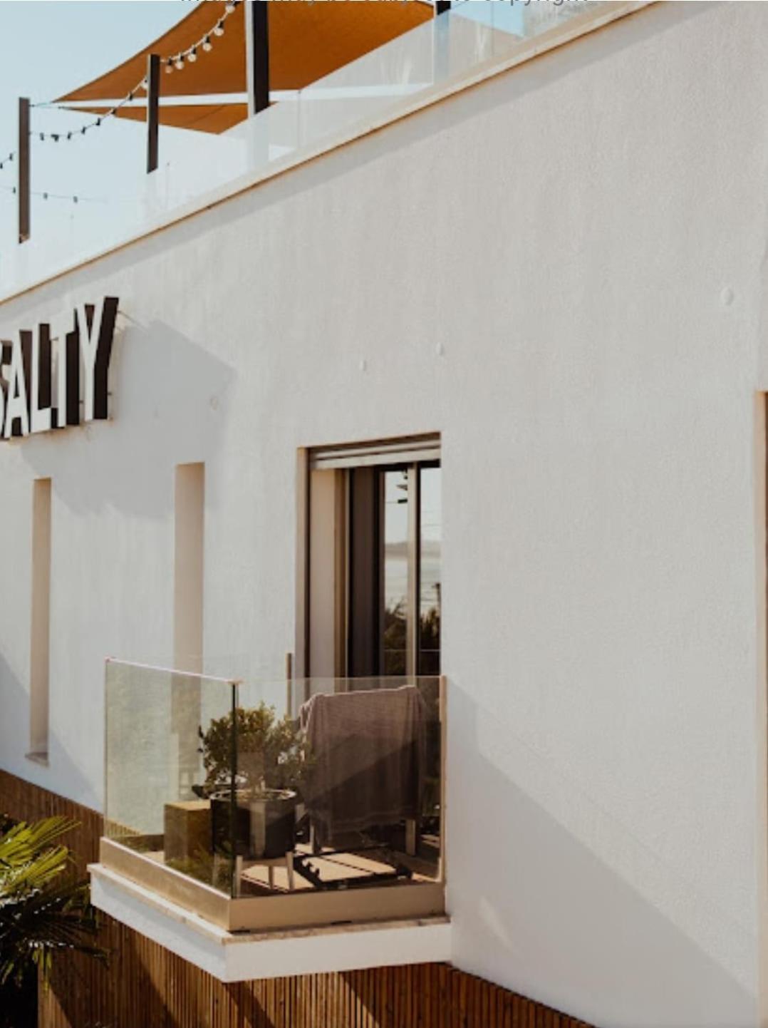 The Salty Pelican Yoga & Surf Retreat Peniche Kamer foto